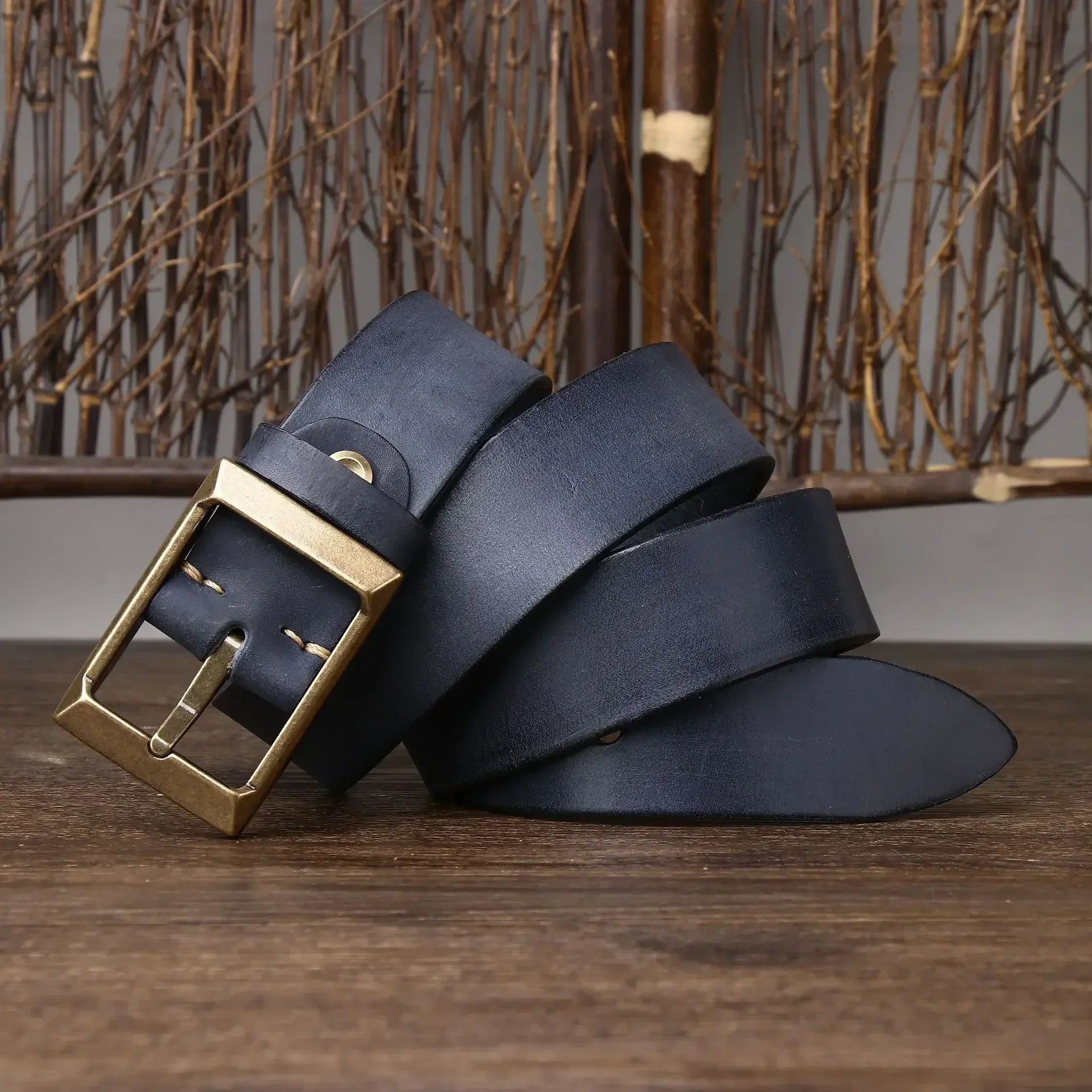 Foundry Classic Cowhide Belt