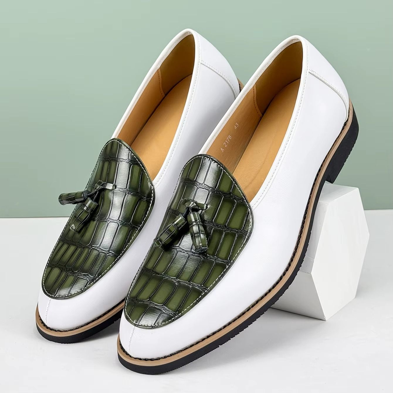 British Style Tassel Leather Loafers