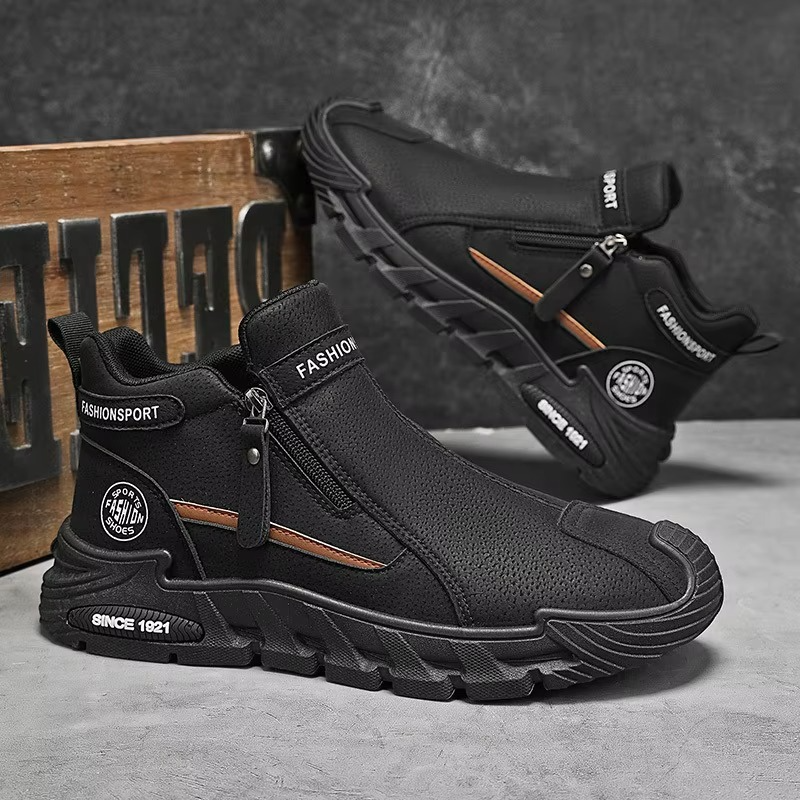 ALL SEASON TRAIL SHOES