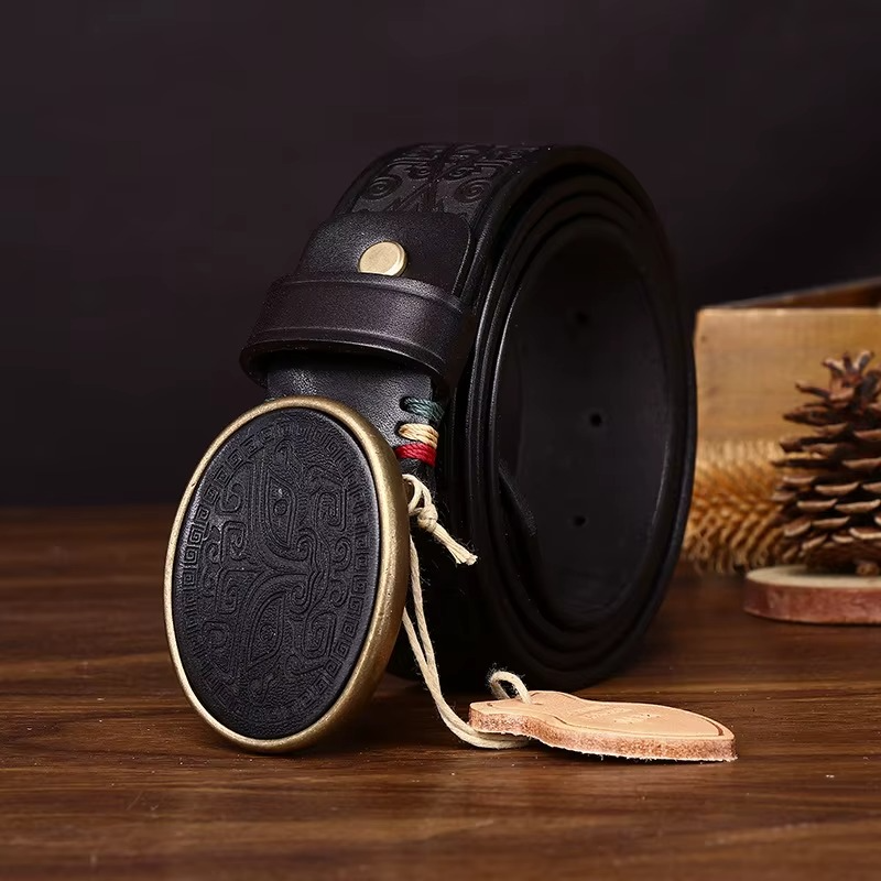 ENGRAVED DETAIL BELT