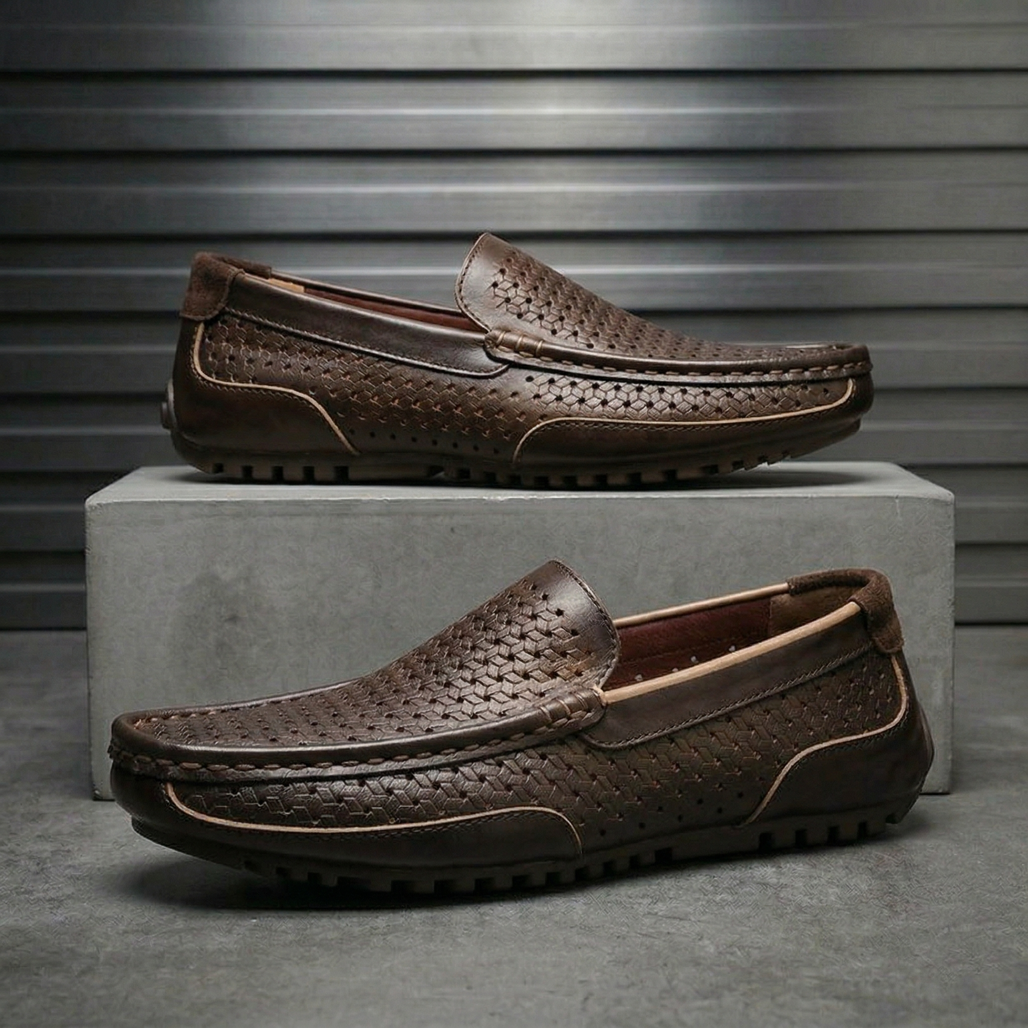 AIRFLOW LEATHER LOAFERS