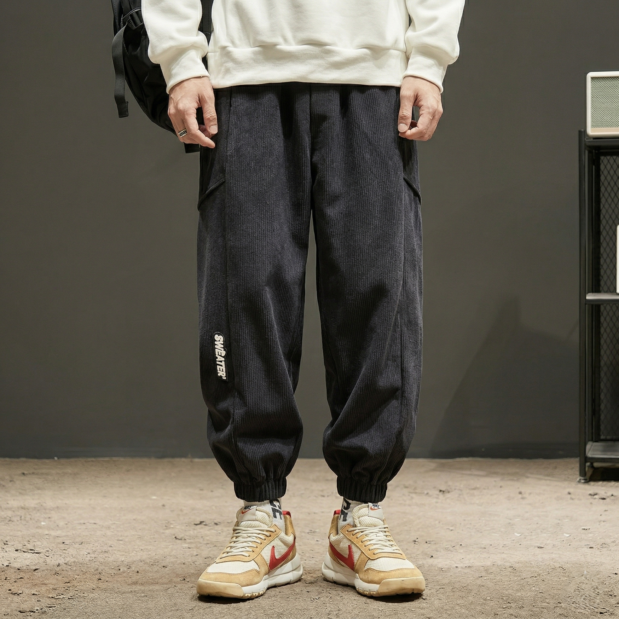 CORDUROY JOGGER PANTS