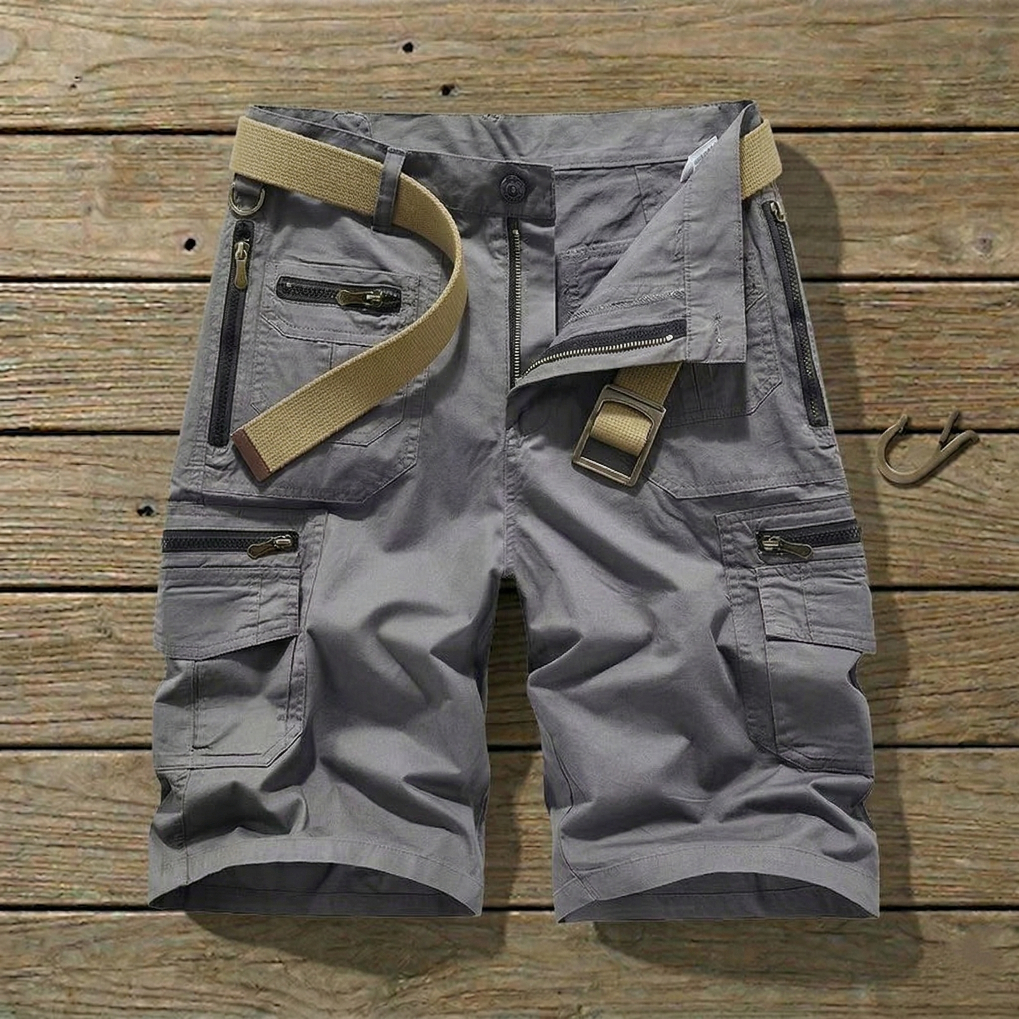 MOTO CARGO SHORTS