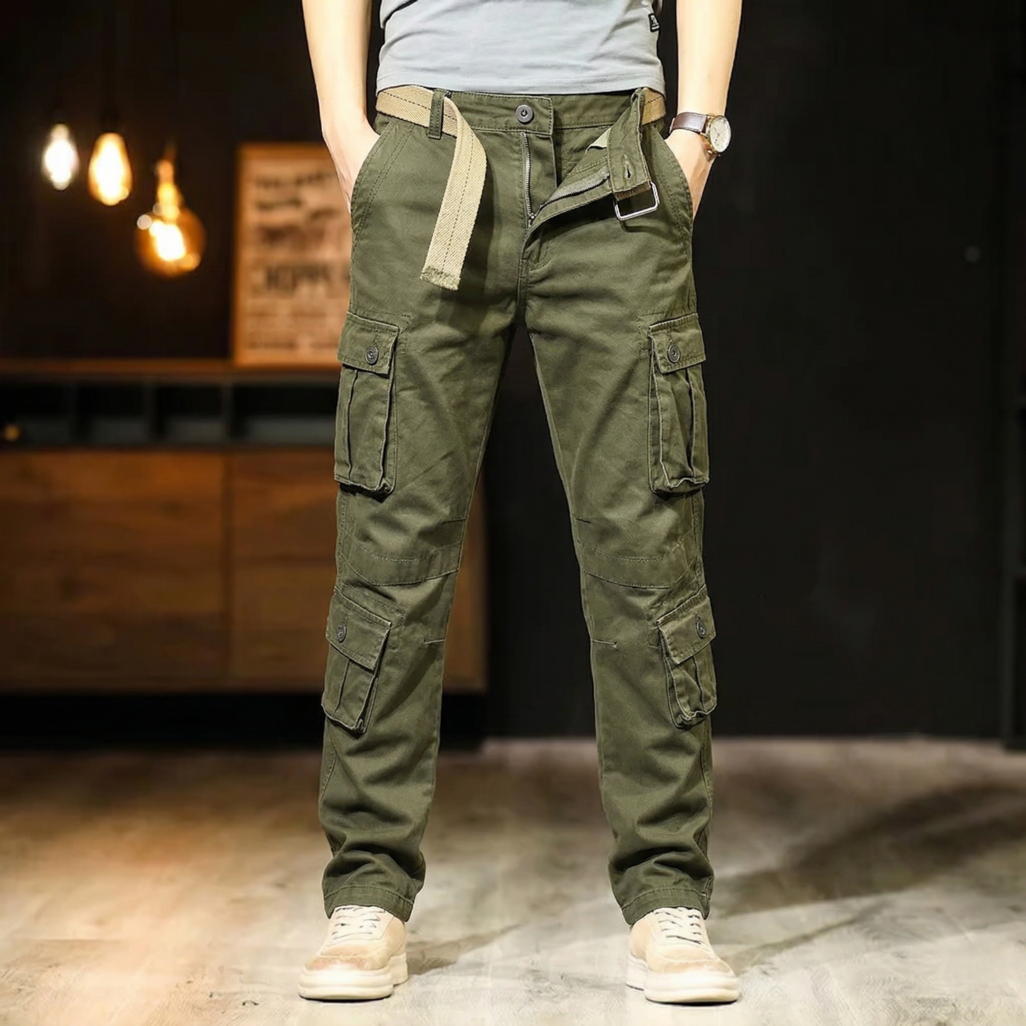 RUGGED EIGHT-POCKET TROUSERS