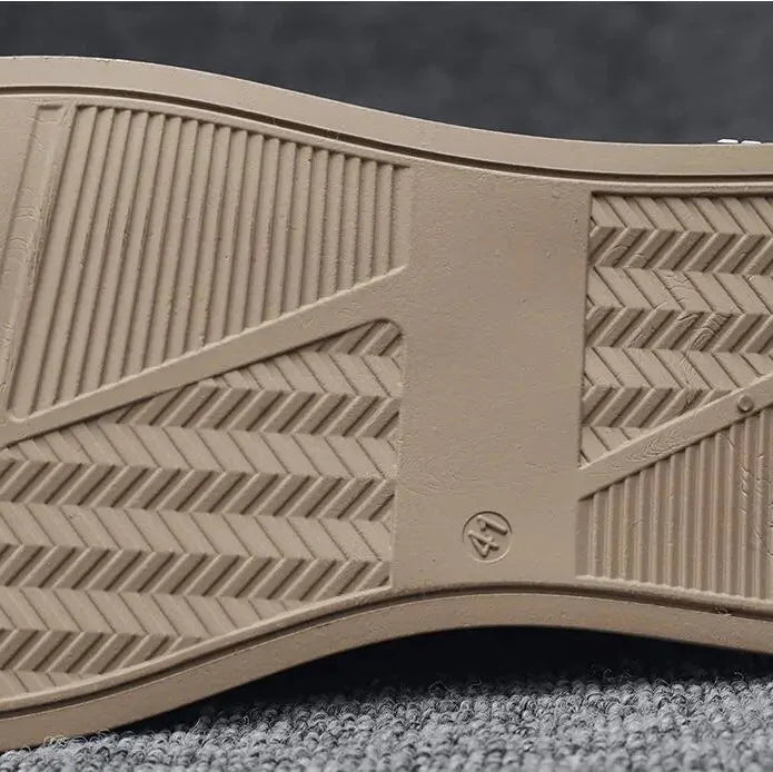 MODERN STREET SNEAKERS