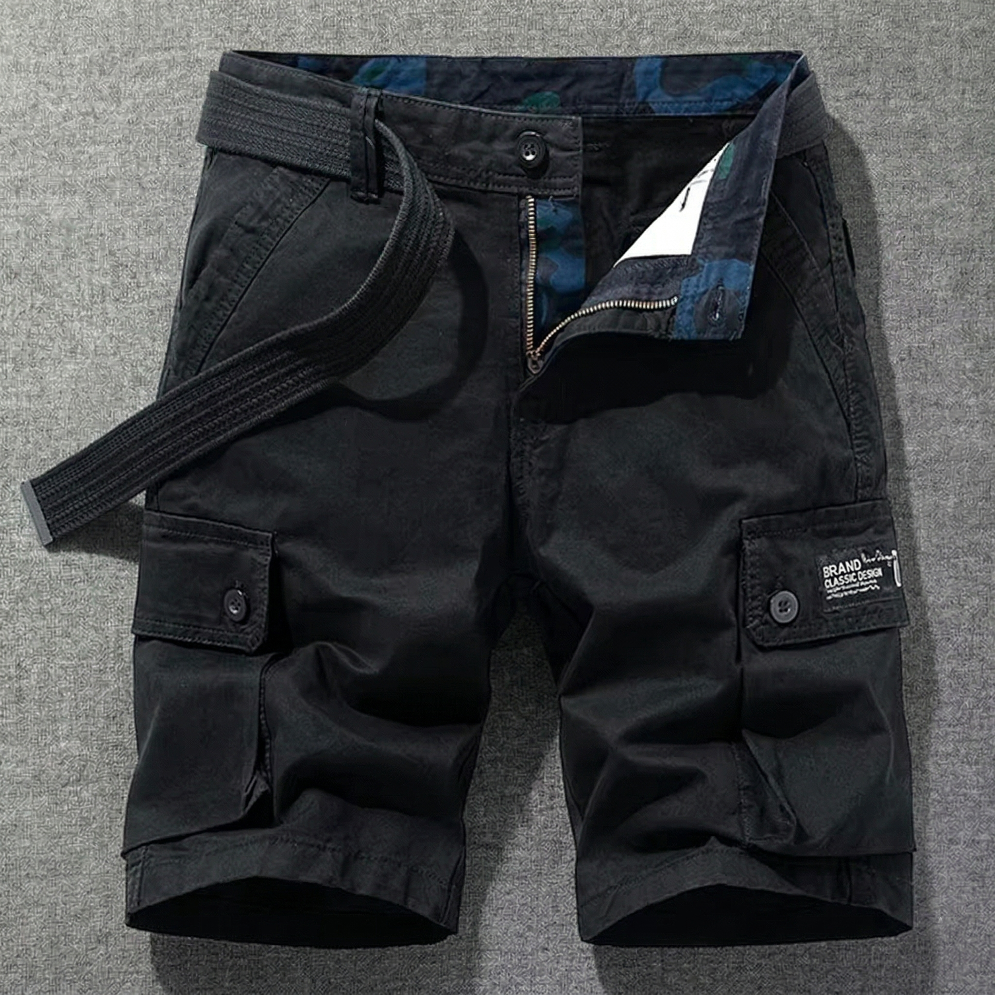 SPORTY CARGO SHORTS