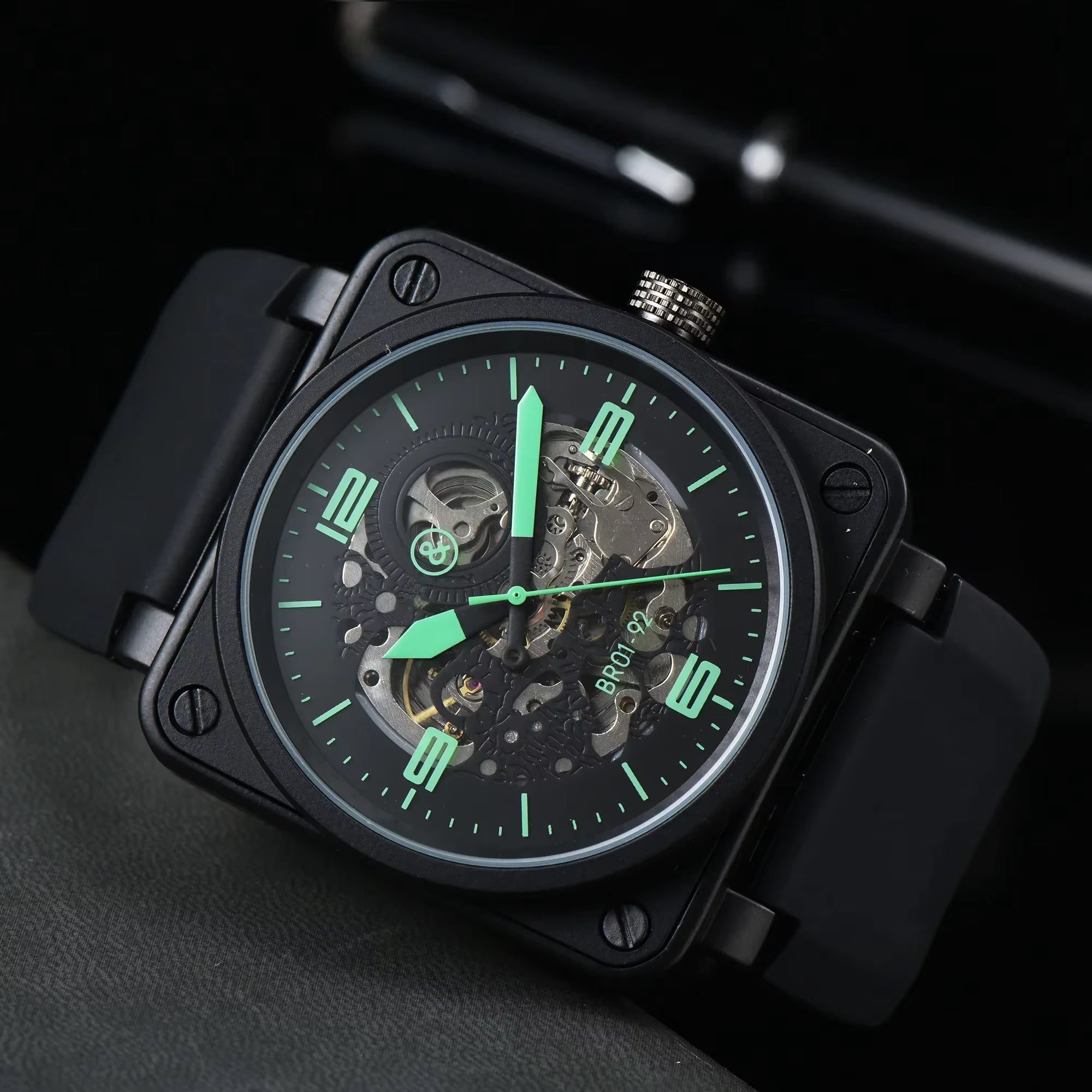 HOLLOW DIAL MECHANICAL WATCH