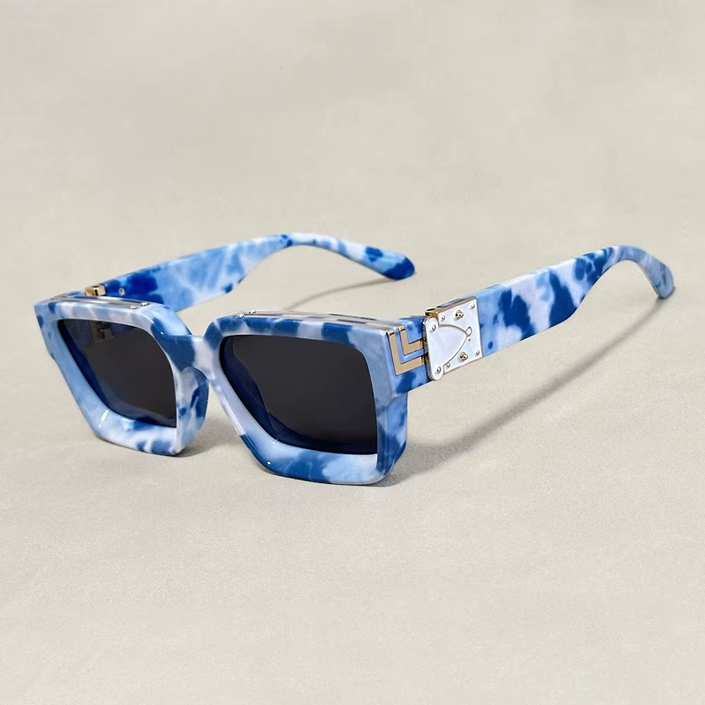 SILVER FRAME SUNGLASSES