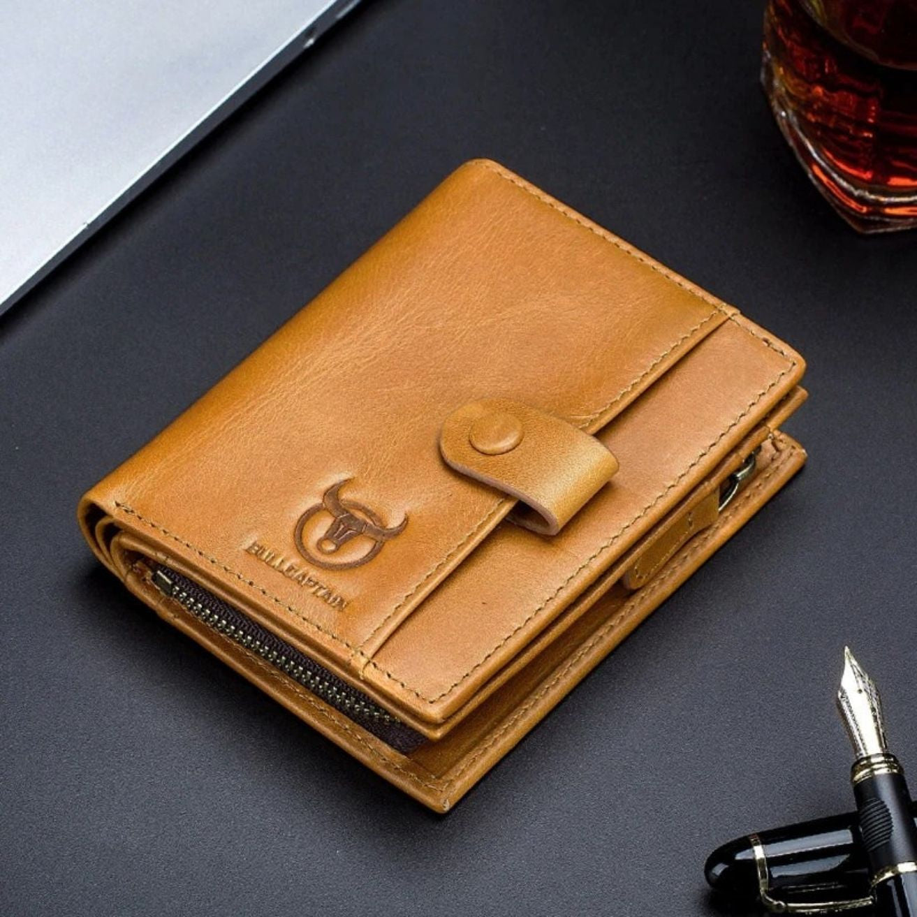 HERITAGE LEATEHR WALLET