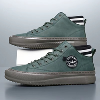 VERSATILE LACE-UP LEATHER SNEAKERS