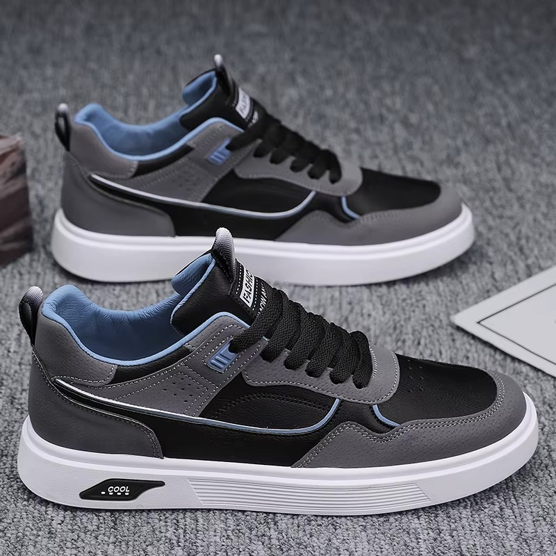 LOW TOP SKATE SNEAKERS