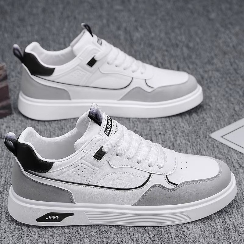LOW TOP SKATE SNEAKERS