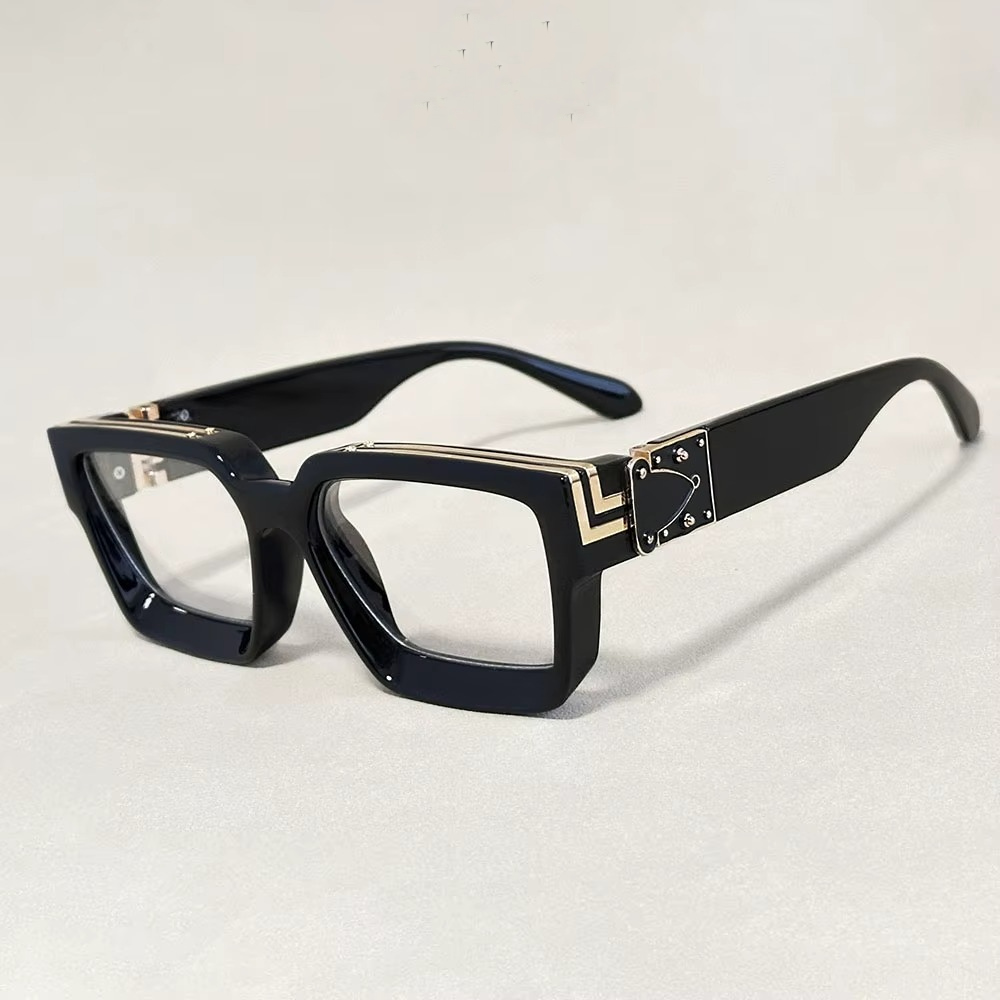 SILVER FRAME SUNGLASSES