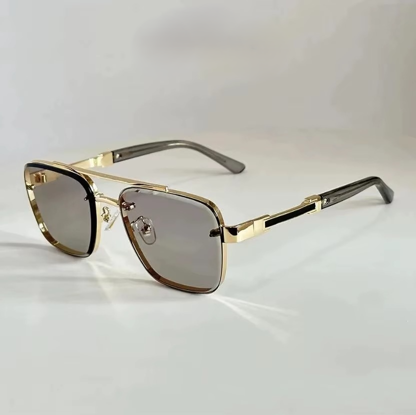 VACATION SQUARE SUNGLASSES