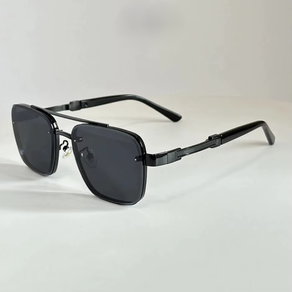 VACATION SQUARE SUNGLASSES