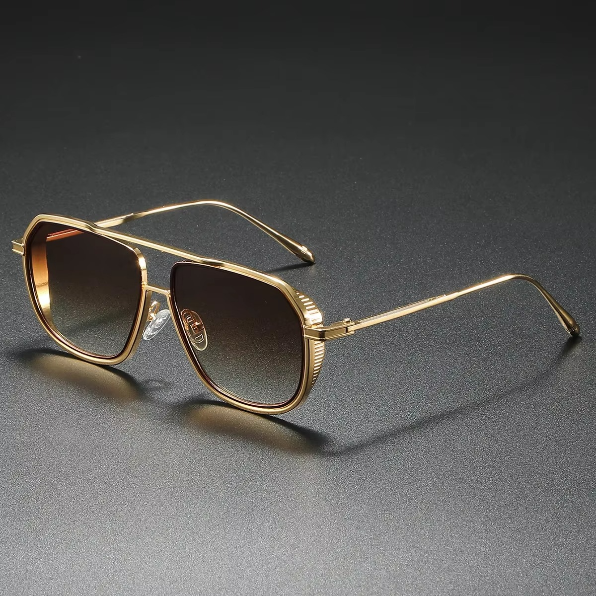 GRADIENT LENS SUNGLASSES