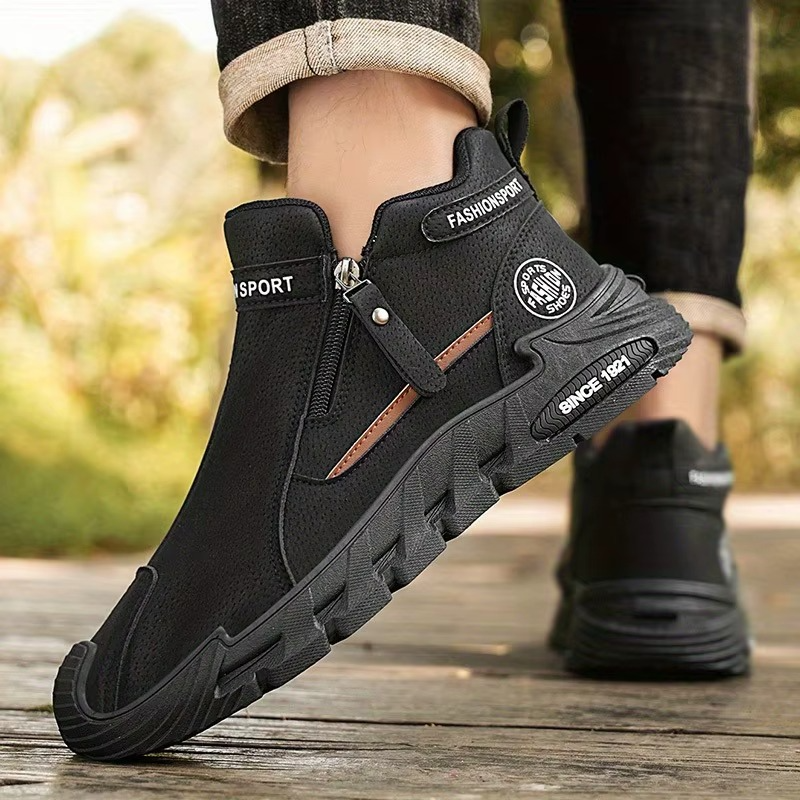 ALL SEASON TRAIL SHOES