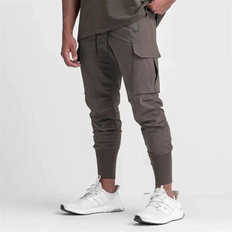 QUICK-DRY TRAINING PANTS