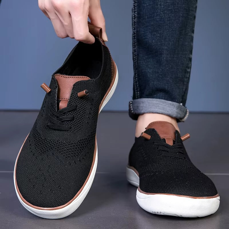 WIDE FIT WALKING SHOES