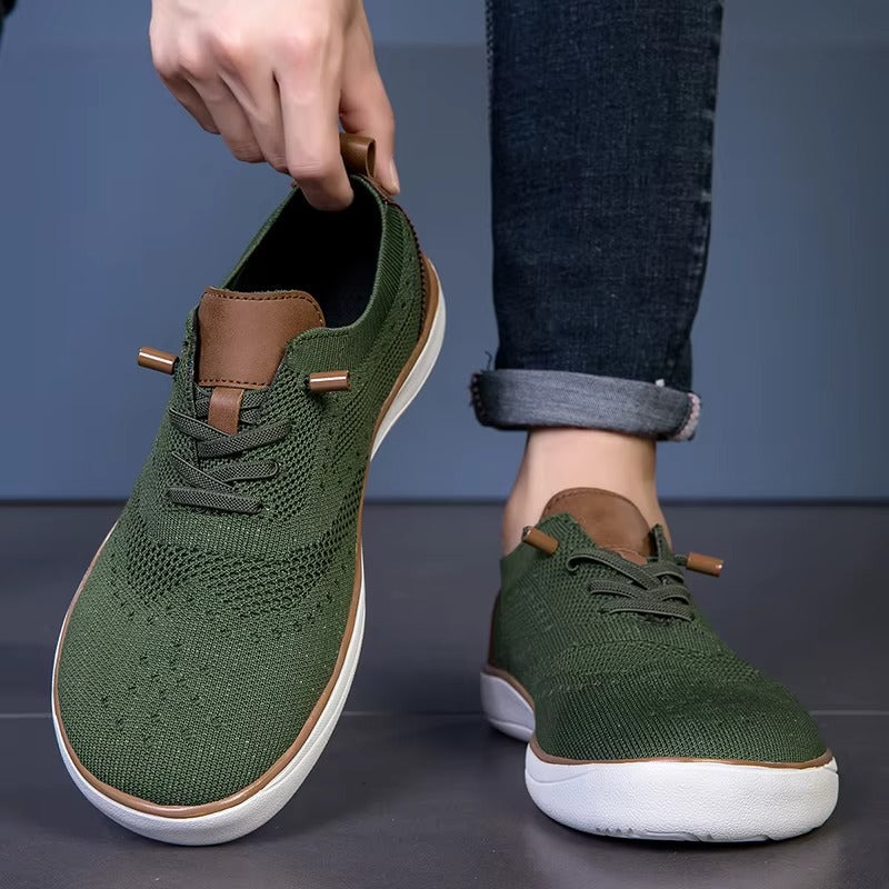 WIDE FIT WALKING SHOES I